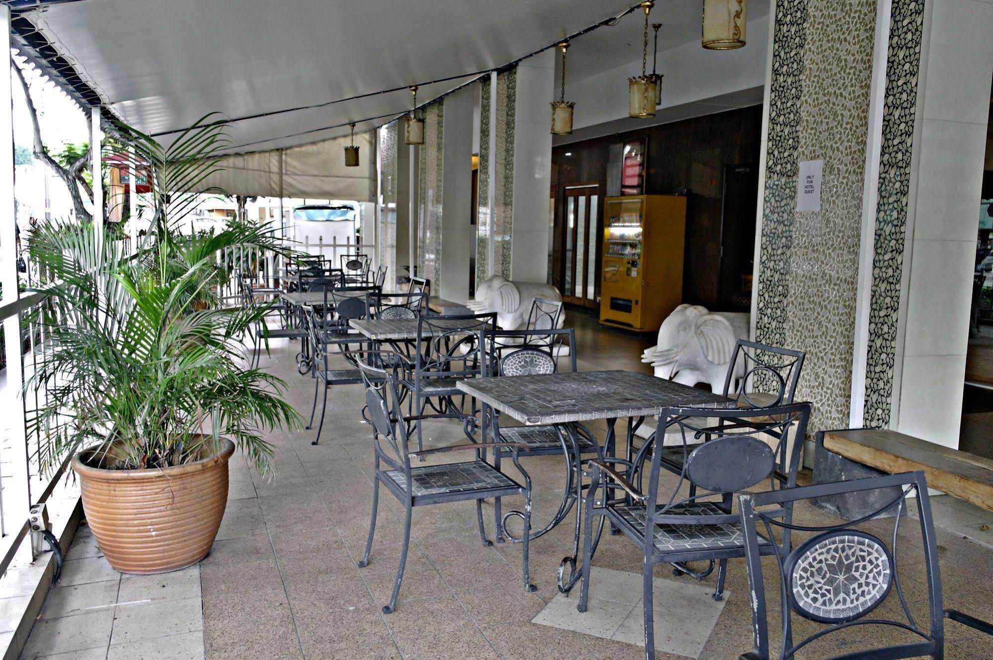 The Serangoon House, A Tribute Portfolio Hotel Singapur Exterior foto